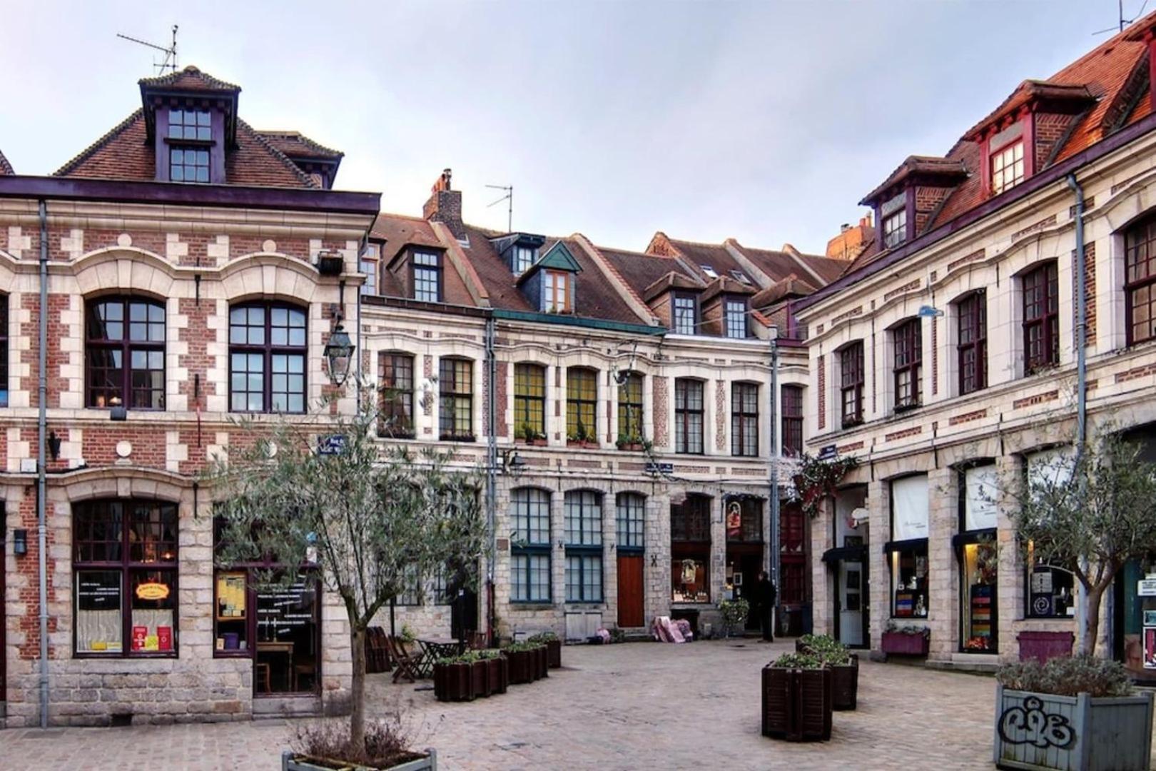Euratechnologies - Bright Apartment With Parking Lille Exterior photo